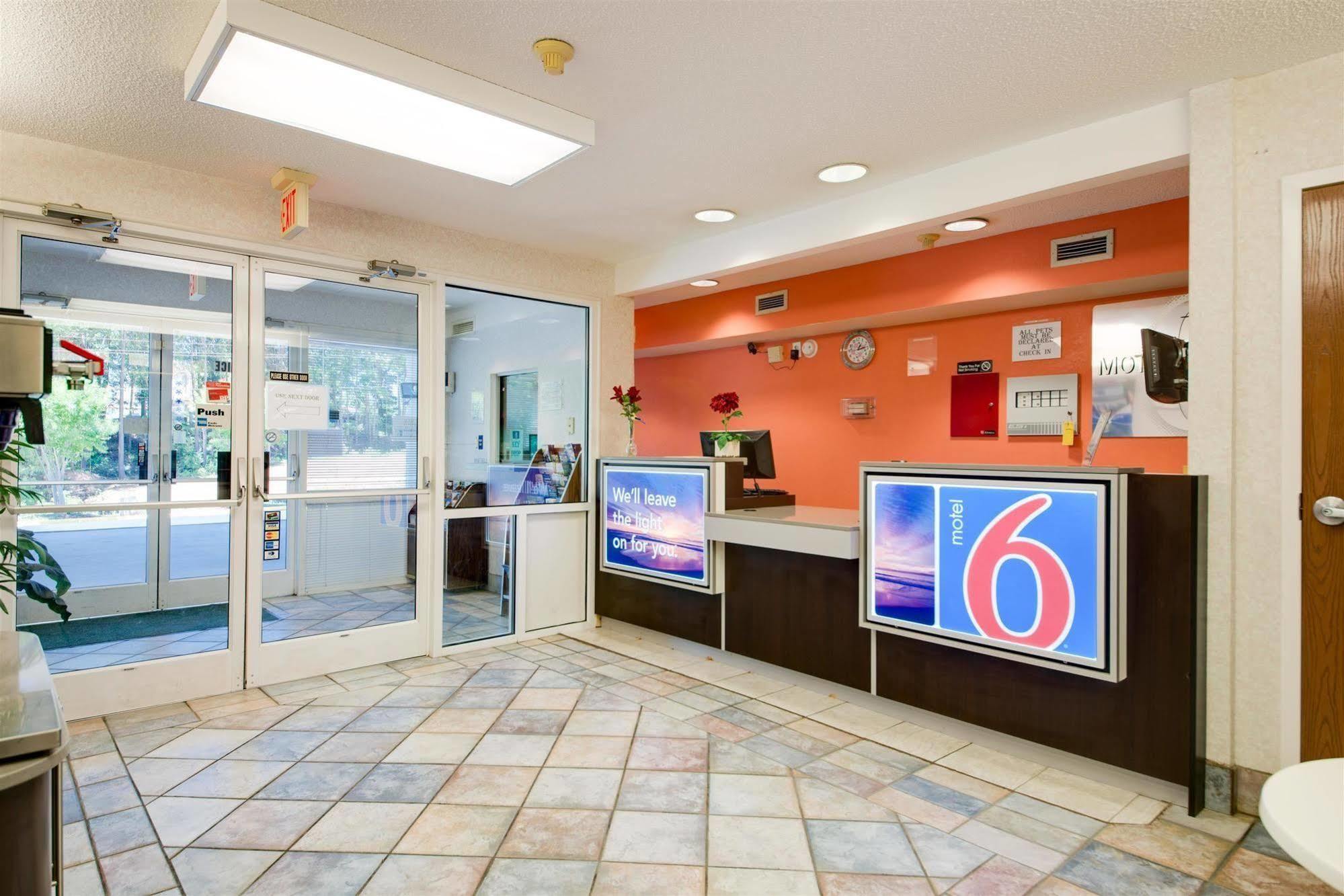 Motel 6-Statesville, NC Buitenkant foto