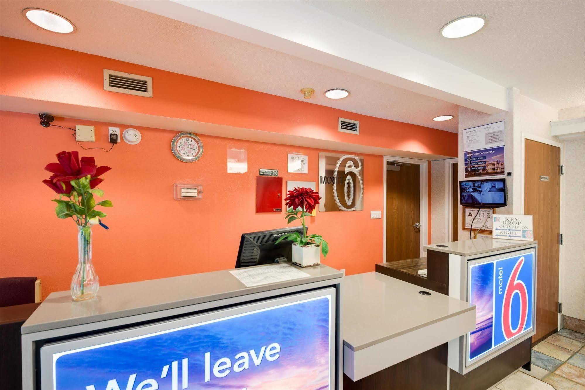 Motel 6-Statesville, NC Buitenkant foto